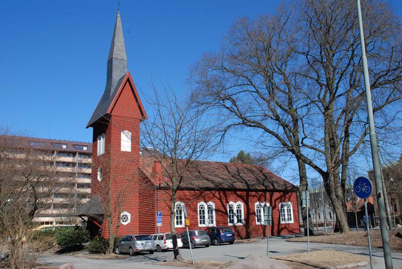 Centros gudstjänster  hålls i Landala kapell i Göteborg.