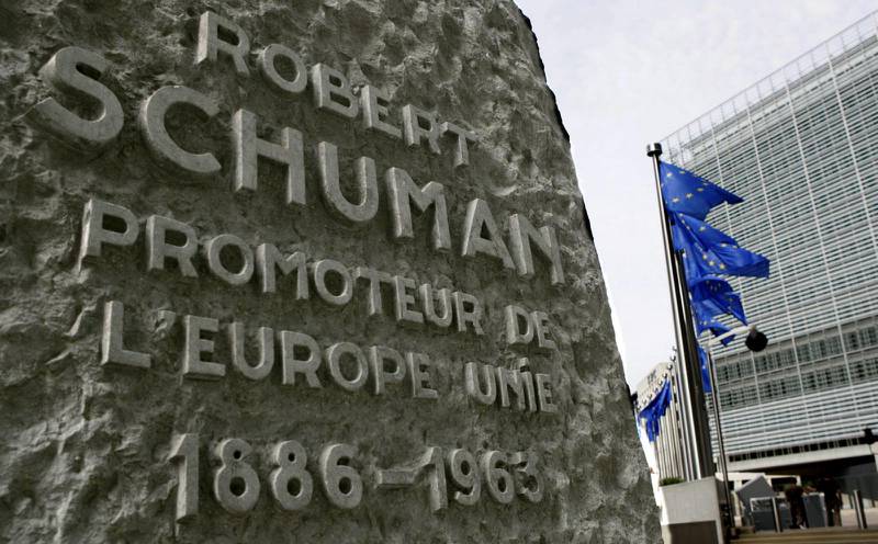  Robert Schuman hyllas som en intellektuell arkitekt till det som i dag är Europeiska unionen.