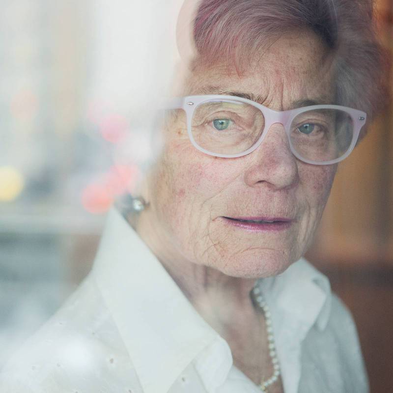 Margareta Almqvists hjärtsvikt gör att hon ofta får vattenfyllda lungor och svårt att andas. ”Jag funderar mycket på döden men är inte rädd för att dö, säger hon.