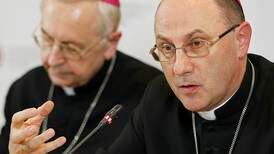 Polen ber Vatikanen om hjälp att utreda sexbrott
