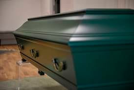 Konkurrensverket vill ha ny lag för kyrkans begravningsbyråer
