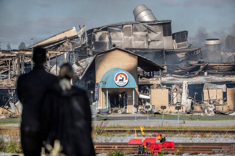 Polarbröds fabrik i Älvsbyn har totalförstörts i en brand.