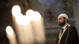 Muslimer samlades på katolska mässor