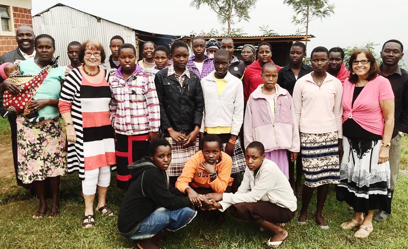 Gunilla Ek undervisar kvinnor som drabbats, eller riskerar att drabbas av könsstympning.
