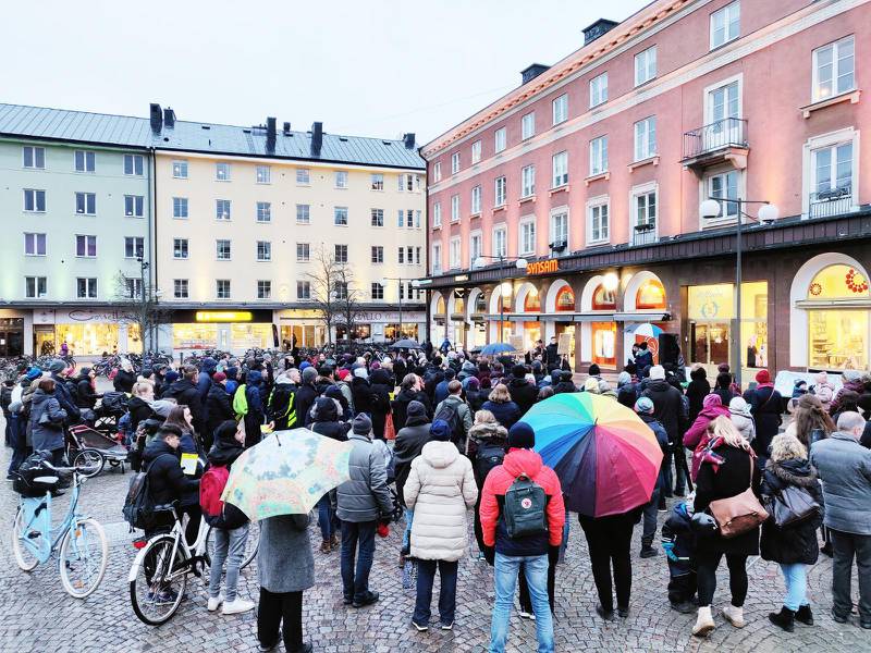 Demonstration i Linköping för Abbas.