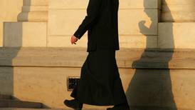 Nunnor på Sverigebesök anklagas vara pro-ryska
