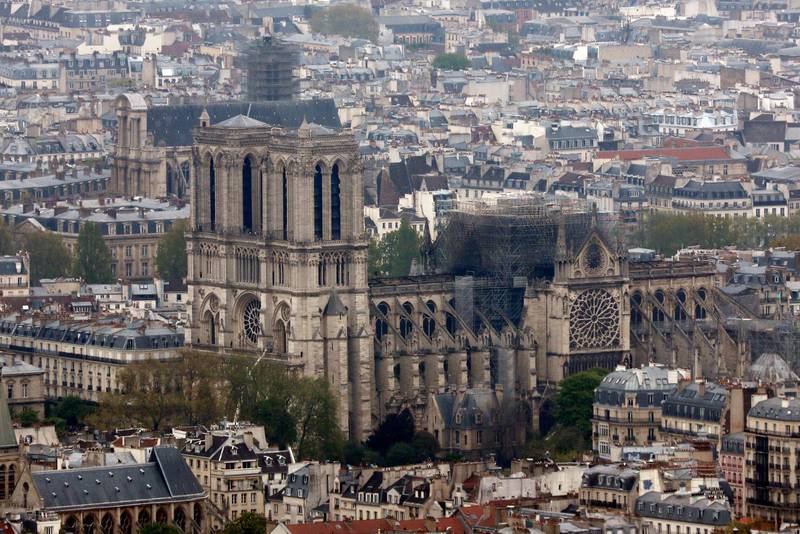 Nu pågår reparationsarbetet som ska återställa Notre-Dame. Foto: Thibault Camus/TT