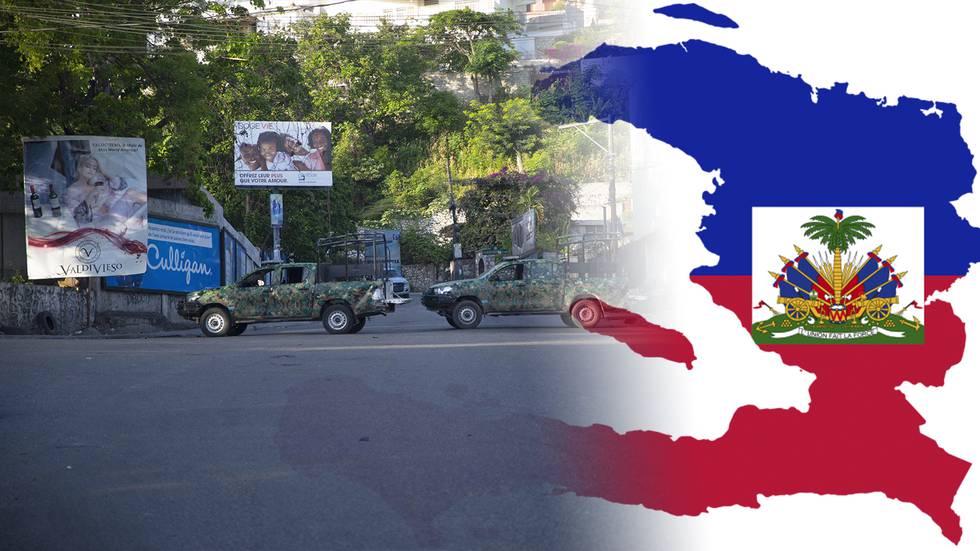 Militär och karta över Haiti.