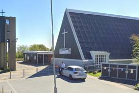 Länsmansgårdens kyrka säljs till slut ändå