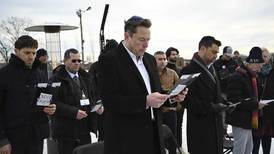 Elon Musk besökte Auschwitz: ”Otroligt sorgligt”