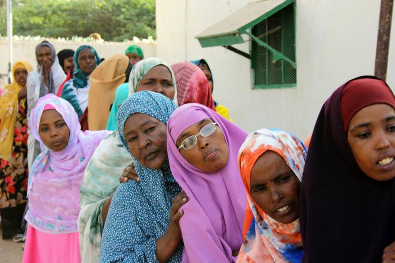 VALKÖ. Somaliland pekas ut som ett demokratiskt föredöme på Afrikas horn. Här köar kvinnor för att delta i ett av presidentvalen som hållits. 