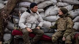 Fältpräst hjälper ukrainska soldater reflektera kring att döda