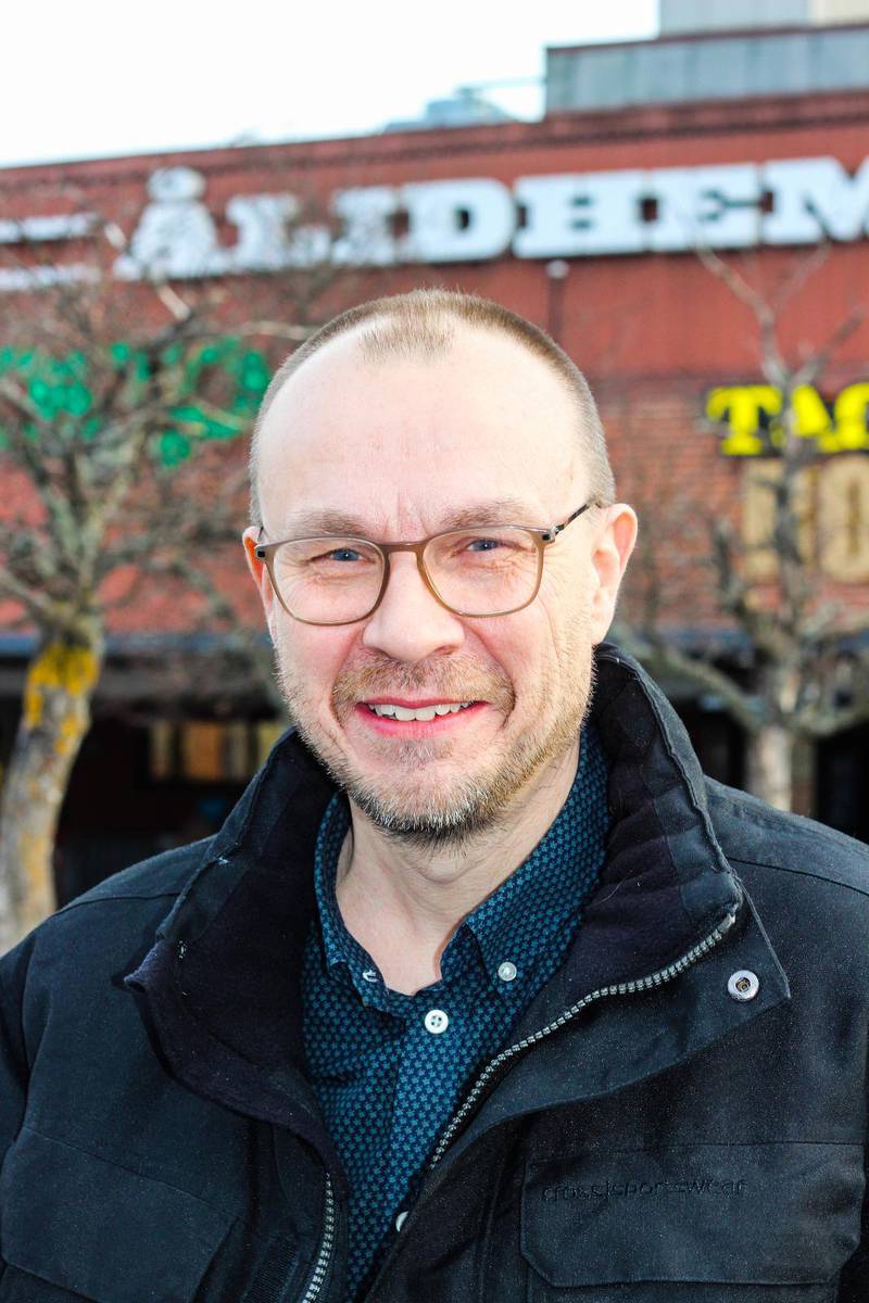 Stig Åsbringer, rektor på Umeå folkhögskola.