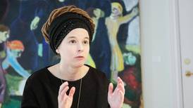Trossamfundsministern Amanda Lind: Jag känner mig hemma i kyrkan