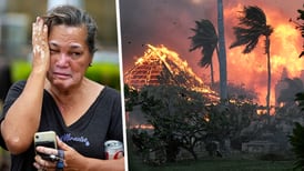 Historisk kyrka till aska i Hawaiis jättebränder