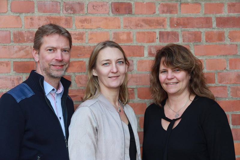 Vill Inspirera. Patrik Sundberg, Anna Carendi och Jenny Jakobsson från föreningen CRS Småland arbetar med att utmana företagare och andra organisationer att satsa lokalt samt att arbeta hållbart för framtiden.