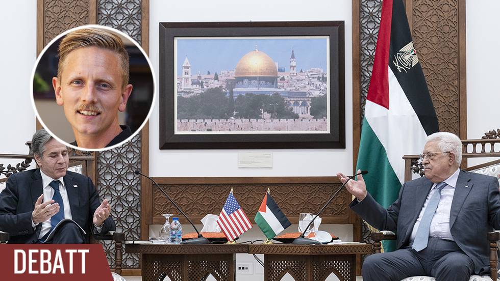 Palestiniernas president Mahmoud Abbas under ett möte i Ramallah, Västbanken, den 25 maj med USA:s utrikesminister Antony Blinken.