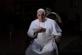 Påven gör känsligt hbtq-uttalande