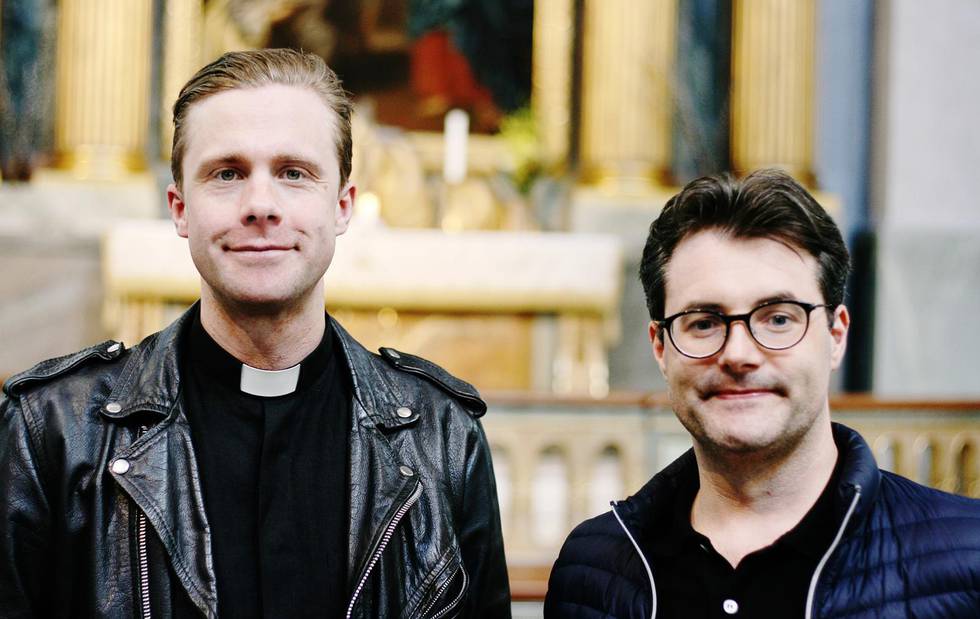 Prästen Olle Liljefors och kyrkomusikern Ulf Norberg har utvecklat konceptet Hedvig Puls. Intresset har varit stort för satsningen som kombinerar mässans olika delar med populärmusik.