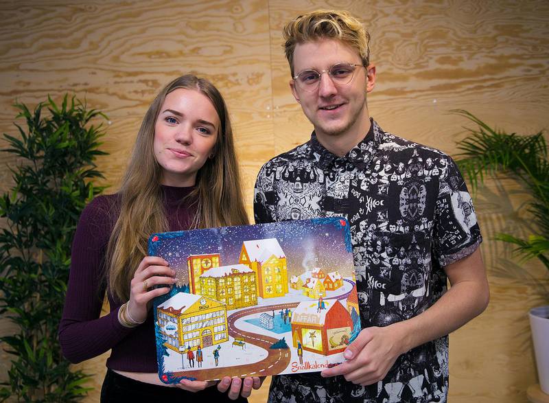 Nikki Schmidt och Didrik Persson har skapat "Snällkalendern", som uppmanar till goda handlingar.