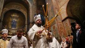 Ukraina förbjuder religiös verksamhet med koppling till Ryssland