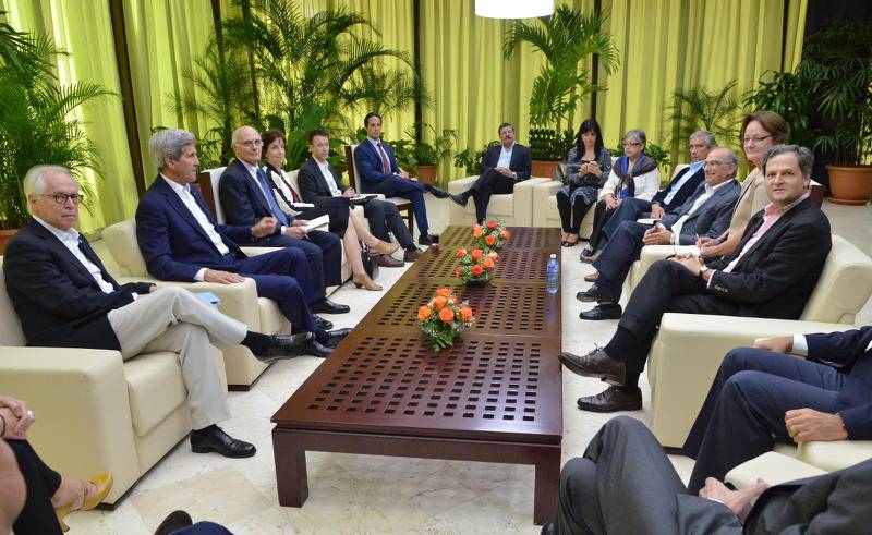 Förra veckan mötte även USA:s utrikesminister John Kerry de stridande parterna.