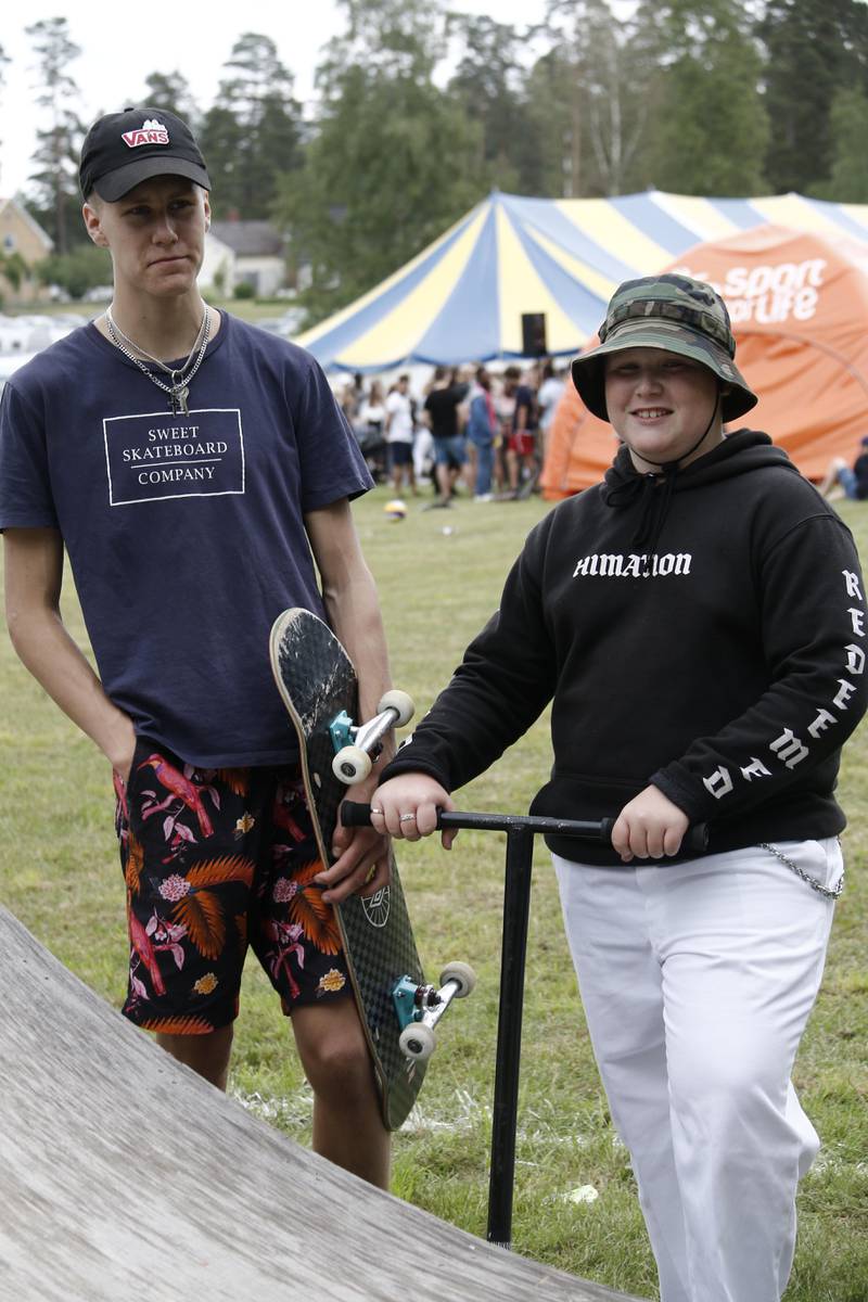David Eriksson, 17 och Melvin Claesson, 15, har varit på Nyhem sedan de var spädbarn.