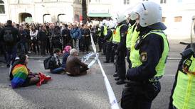 Elva åtalas efter nazistdemonstrationen i Göteborg