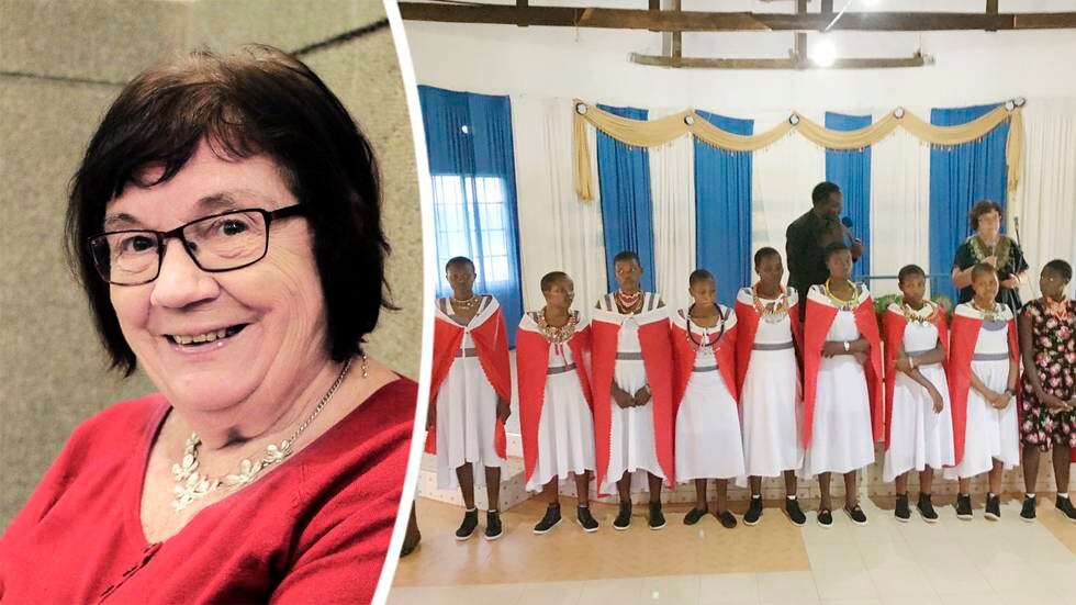Svenska missionären Gunilla Ek tillsammans med några av de massajflickor hon hjälpt undan könsstympning och som sedan fått utbildning på universitet.