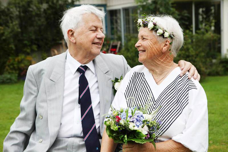 Lars, 81, och Ene, 83, bestämde sig för att gifta sig.