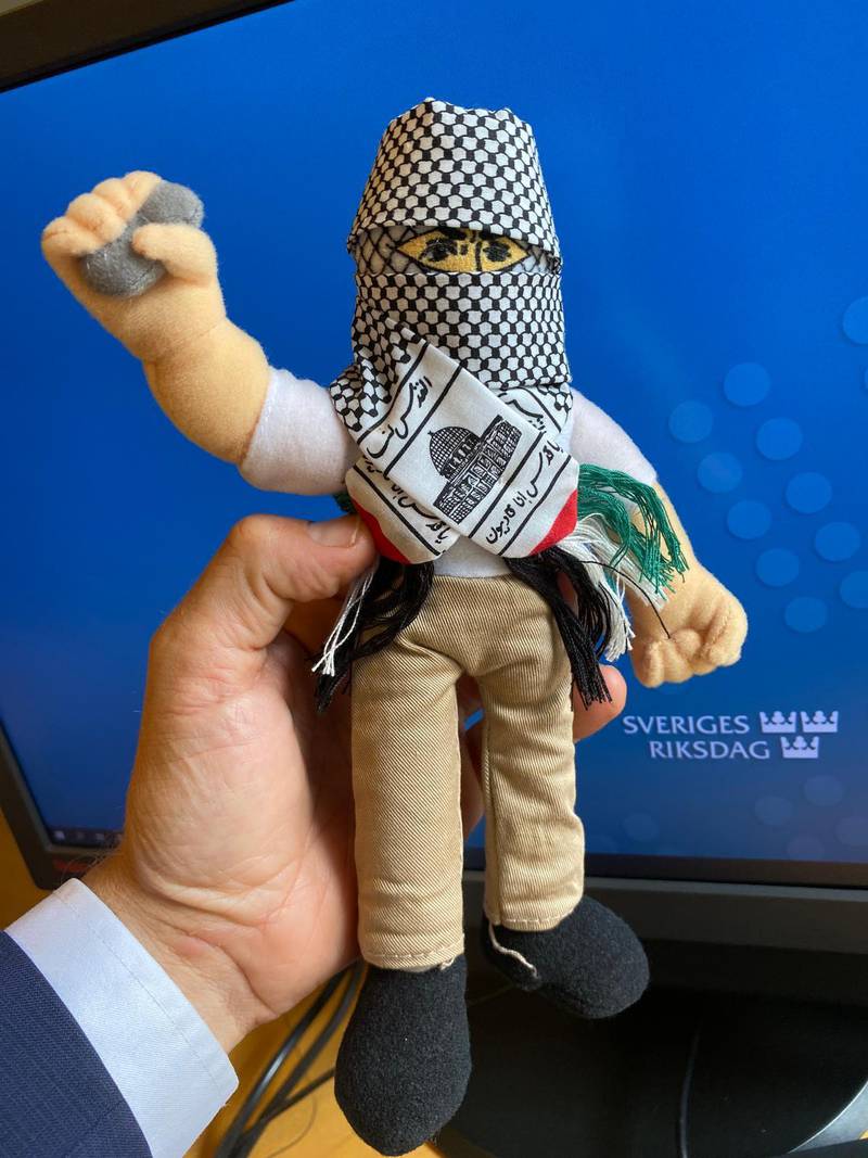 Så här ser den ut, dockan som beslagtogs av den israeliska tullen.