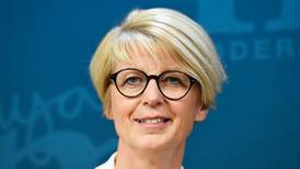 Elisabeth Svantesson kan bli nästa finansminister