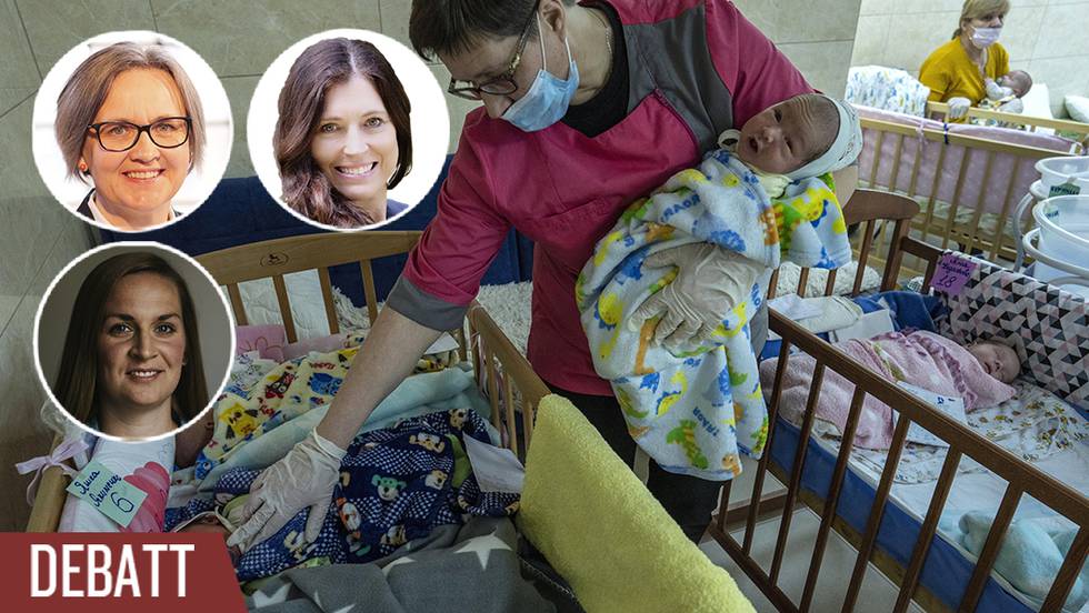 Skötare och bebisar i en källare i Kiev, Ukraina.