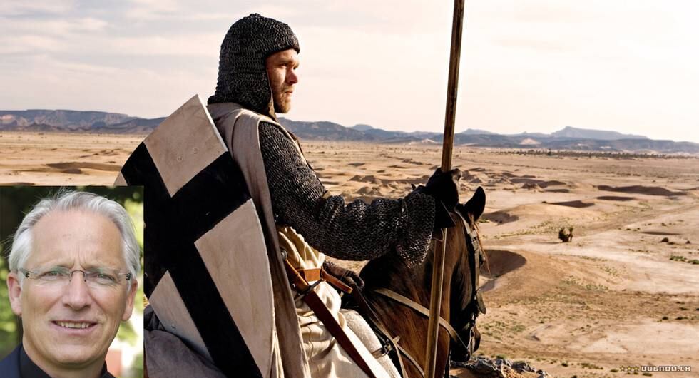 Bilden visar en scen ur filmen ”Arn – Tempelriddaren” där huvudpersonen för tjänst som tempelriddare i Jerusalem.