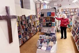 Kristen bokhandel i Stockholm kan tvingas stänga efter gigantisk hyreshöjning
