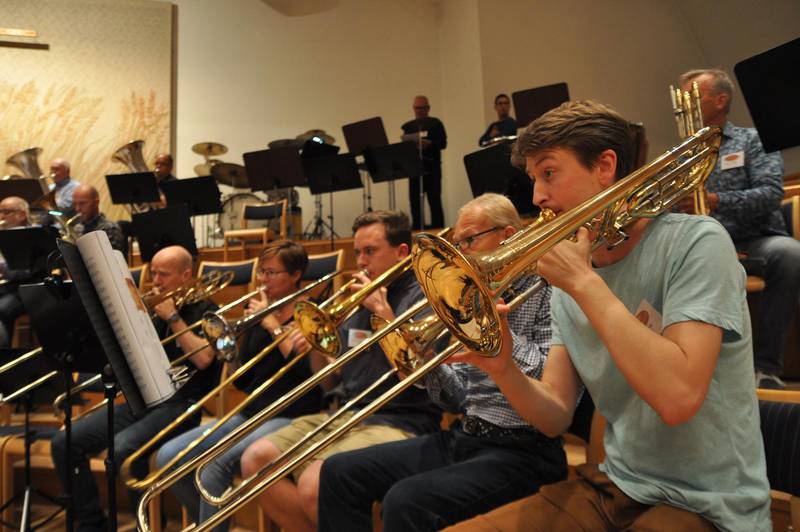 I helgen arrangerades en brasskonferens i Smyrnakyrkan i Göteborg. Hur brassmusiken, som en gång var en så stor del av väckelserörelsens musik, ska förnyas för vår tid var ett hett samtalsämne.