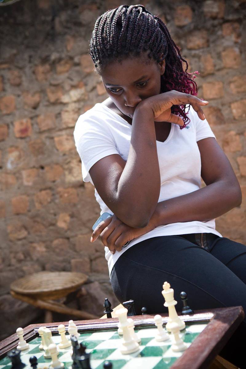 Phiona Mutesi är rankad bland de sex bästa kvinnorna i Uganda och samtidigt den enda som saknar formell schackutbildning.