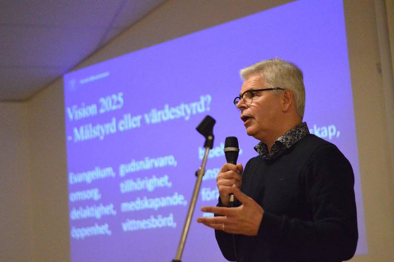 Lars-Gunnar Jonsson, Nationell missionsledare för Svenska Alliansmissionen. Vid samtalskväll i Sävsjö om "Vision 2025".