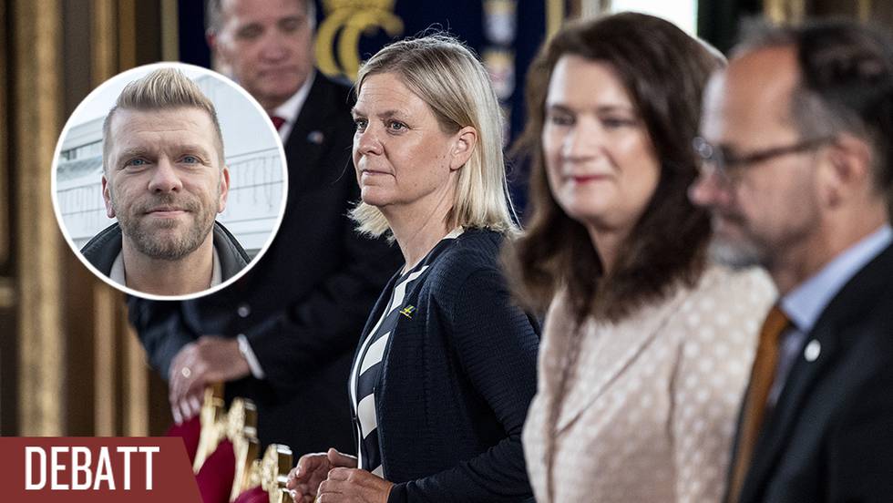 Finansminister Magdalena Andersson (S) vid skifteskonseljen på Stockholms slott i samband med regeringsskiftet i somras.