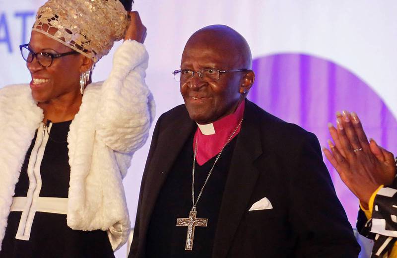 Desmond Tutu och hans dotter Mpho.