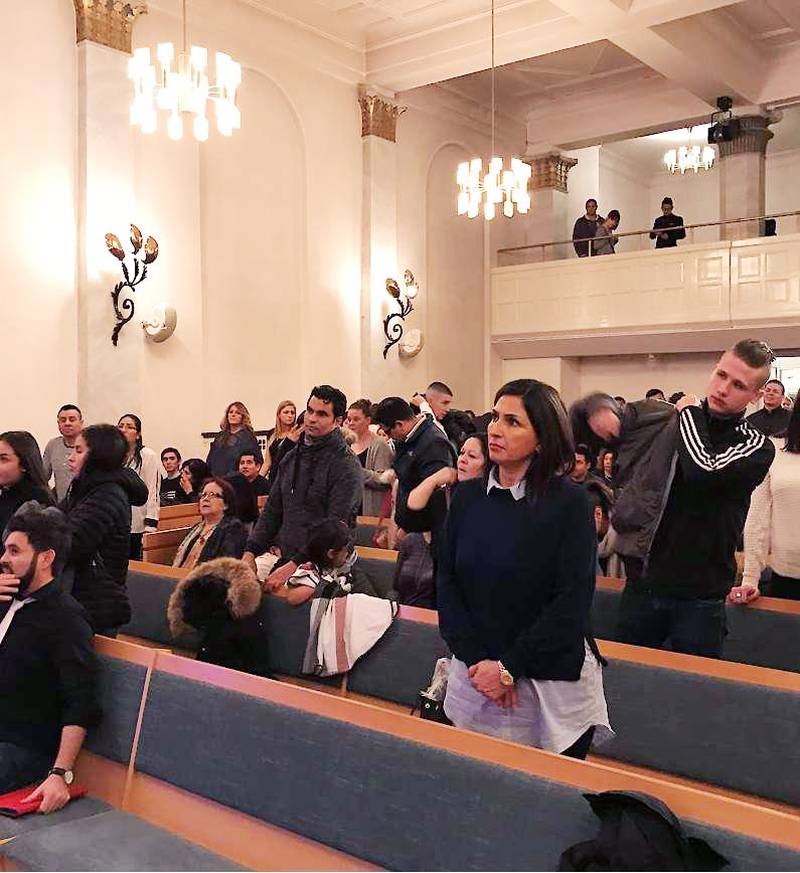Icthus samlas i Adventkyrkan i Stockholm, som ägs av Adventistsamfundet.