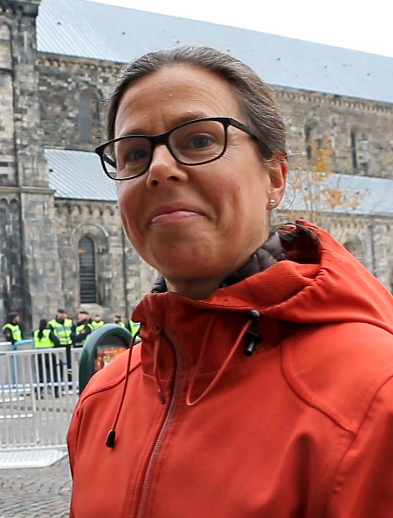 Sara Ekstrand, som nyfiket cyklade förbi Lunds domkyrka.