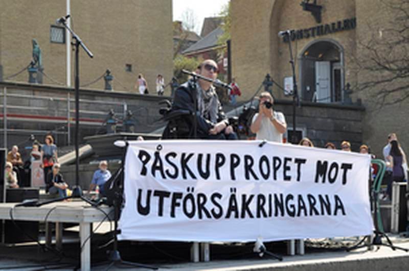 Påskuppropet/manifestationen mot utförsäkringarna på Götaplatsen i Göteborg. 