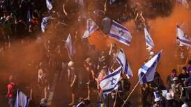 En tredjedel överväger att lämna Israel efter ny lag antagits