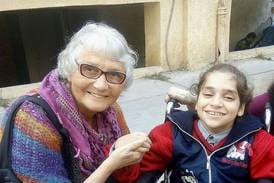 Hon blir varm i hjärtat av barnen i Egypten