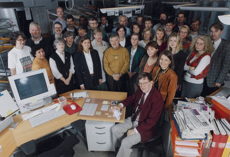 Dagens redaktion 1995.
Chefredaktör Olof Djurfeldt sittandes längst fram.