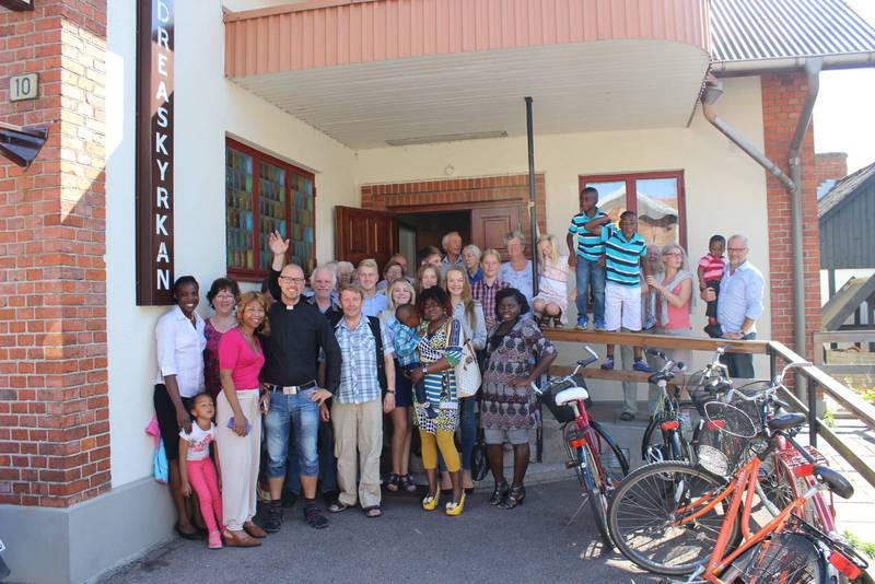 Medlemmar i Andreaskyrkan i Klippan, en samarbetsförsamling mellan EFS i Svenska kyrkan och Evangeliska Frikyrkan.