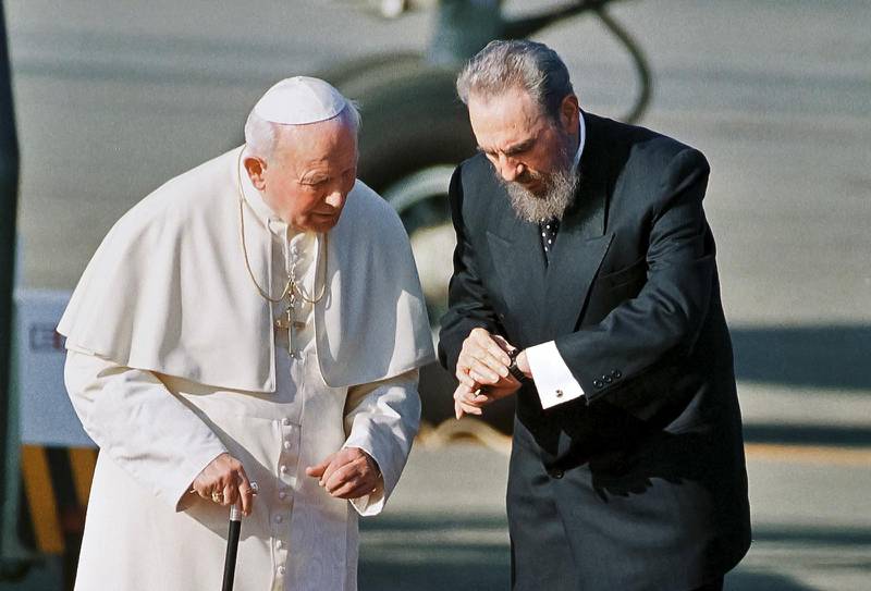 Påve Johannes II Paulus och Fidel Castro när de möttes 1998.