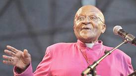 Desmond Tutu: Aidssjuka i Sydafrika drabbas hårt av Jasaffären