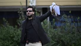 Salwan Momika lämnar Sverige - koranen bränns fortfarande